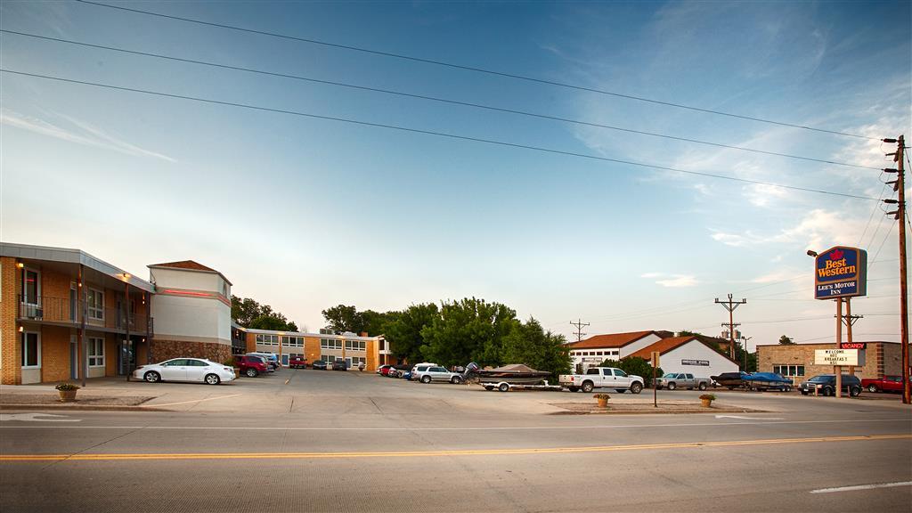 Best Western Lee'S Motor Inn Chamberlain Exterior foto